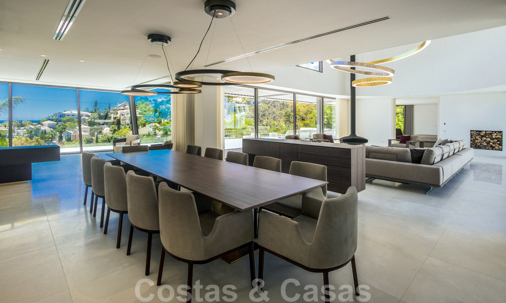 Villa moderne de luxe, prête à emménager, à vendre avec vue à La Quinta, une urbanisation de golf à Marbella - Benahavís 801060