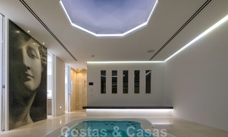 Villa moderne de luxe, prête à emménager, à vendre avec vue à La Quinta, une urbanisation de golf à Marbella - Benahavís 801071 