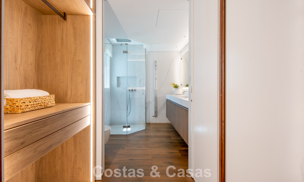 Spacieux appartement de luxe à vendre dans une résidence prisée sur le Golden Mile de Marbella 801368