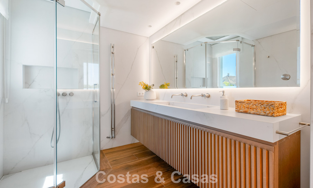 Spacieux appartement de luxe à vendre dans une résidence prisée sur le Golden Mile de Marbella 801369