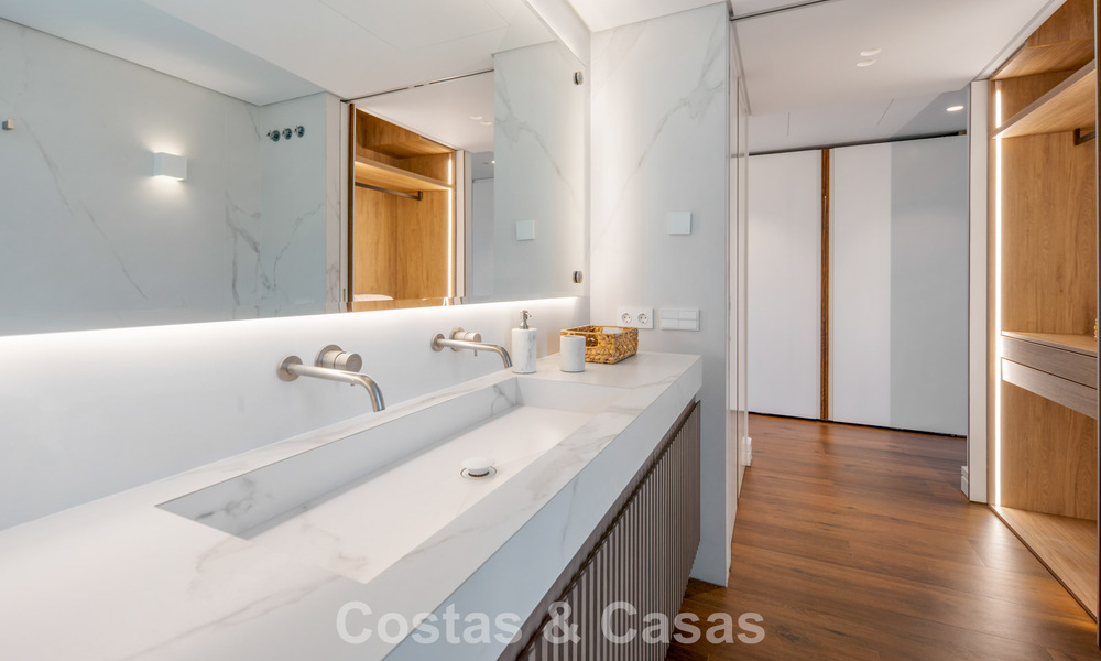 Spacieux appartement de luxe à vendre dans une résidence prisée sur le Golden Mile de Marbella 801370