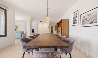 Spacieux appartement avec immense jardin privé et vues panoramiques à vendre à l’est de Marbella 801416 