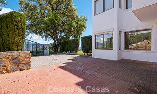 Spacieux appartement avec immense jardin privé et vues panoramiques à vendre à l’est de Marbella 801424 
