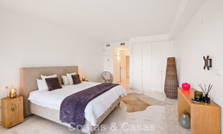 Spacieux appartement avec immense jardin privé et vues panoramiques à vendre à l’est de Marbella 801440 