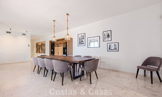 Spacieux appartement avec immense jardin privé et vues panoramiques à vendre à l’est de Marbella 801456 