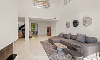 Spacieux penthouse moderne avec vues panoramiques à vendre à l’Est du Marbella 801512 