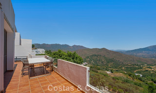 Spacieux penthouse moderne avec vues panoramiques à vendre à l’Est du Marbella 801530 