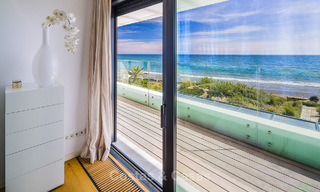 Villas à vendre à Costabella, une urbanisation en bord de mer située sur l'une des plus belles plages de Marbella 801590 