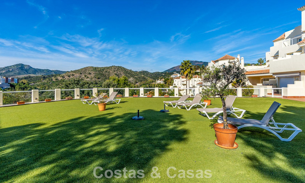 Appartement spacieux avec vue panoramique à vendre dans les collines de Marbella - Benahavís 801715
