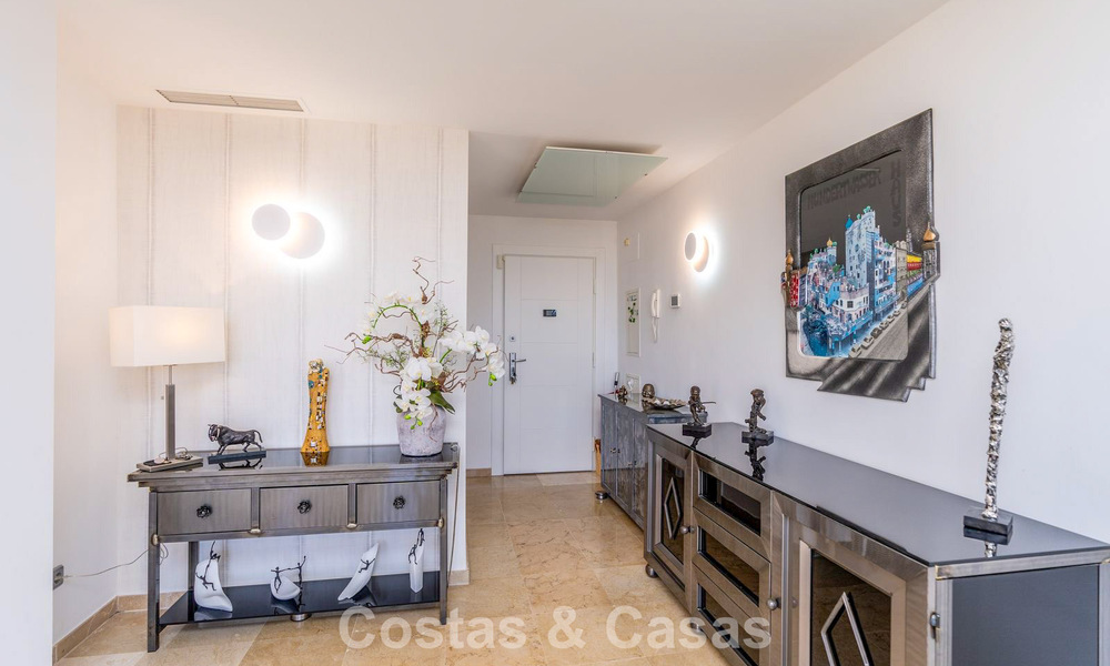 Appartement spacieux avec vue panoramique à vendre dans les collines de Marbella - Benahavís 801724