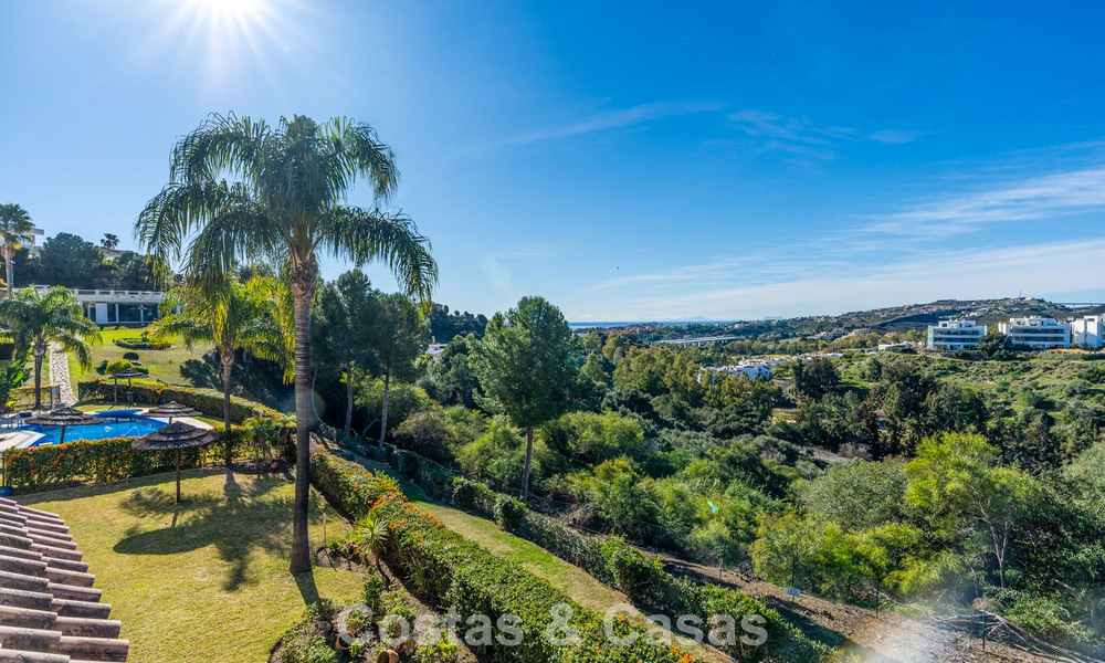 Appartement spacieux avec vue panoramique à vendre dans les collines de Marbella - Benahavís 801734