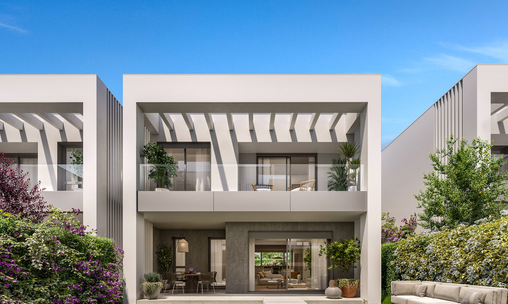 Maison neuve et moderne à vendre côté plage à Elviria, Marbella 801845