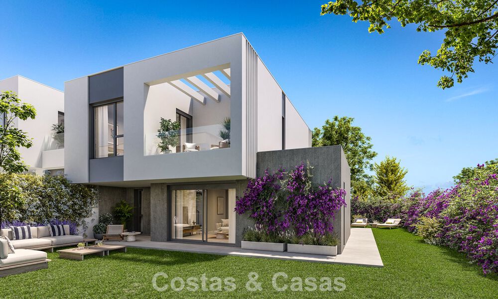 Maison neuve et moderne à vendre côté plage à Elviria, Marbella 801846