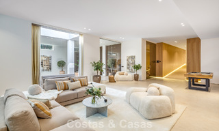 Villa de style méditerranéen à vendre, en première ligne de golf, dans un quartier prestigieux de Nueva Andalucía, Marbella 801928 