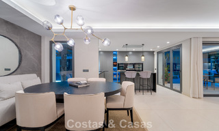 Villa de luxe moderne avec piscine chauffée à vendre dans la Vallée du Golf de Nueva Andalucía, Marbella 801950 
