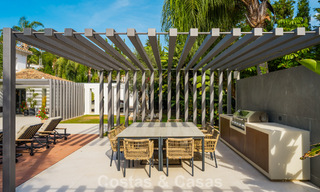 Villa de luxe moderne avec piscine chauffée à vendre dans la Vallée du Golf de Nueva Andalucía, Marbella 801954 