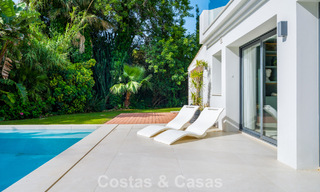 Villa de luxe moderne avec piscine chauffée à vendre dans la Vallée du Golf de Nueva Andalucía, Marbella 801956 