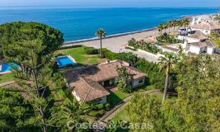 Villa à rénover avec un énorme potentiel à vendre en première ligne de plage entre Marbella et Estepona 802017 
