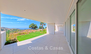 Appartements neufs contemporains avec vue panoramique sur la mer à vendre prés d'Elviria, Marbella Est 802031 