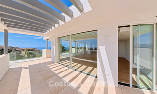 Appartements neufs contemporains avec vue panoramique sur la mer à vendre prés d'Elviria, Marbella Est 802039 