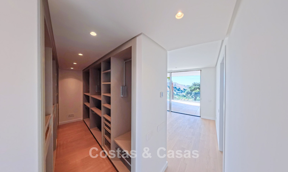 Appartements neufs contemporains avec vue panoramique sur la mer à vendre prés d'Elviria, Marbella Est 802041