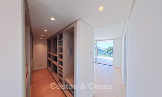 Appartements neufs contemporains avec vue panoramique sur la mer à vendre prés d'Elviria, Marbella Est 802041 