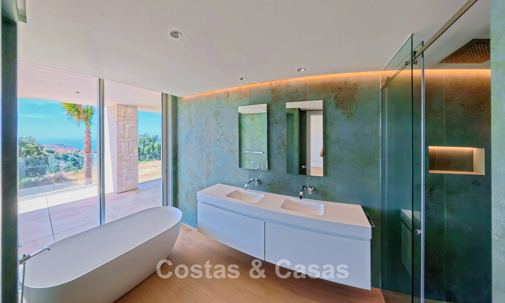 Appartements neufs contemporains avec vue panoramique sur la mer à vendre prés d'Elviria, Marbella Est 802042