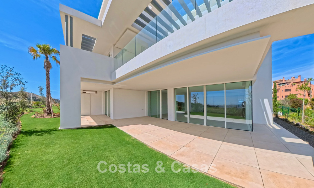 Appartements neufs contemporains avec vue panoramique sur la mer à vendre prés d'Elviria, Marbella Est 802046