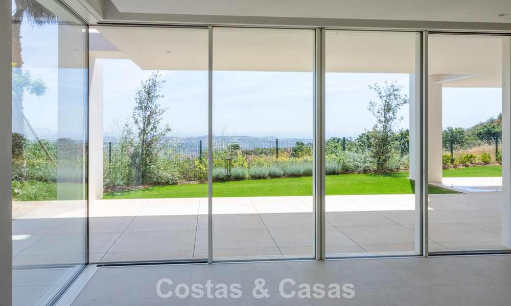 Appartements neufs contemporains avec vue panoramique sur la mer à vendre prés d'Elviria, Marbella Est 802054