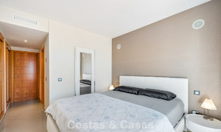 Appartement au dernier étage à vendre sur la New Golden Mile entre Marbella et le centre d'Estepona 802068 