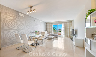 Appartement au dernier étage à vendre sur la New Golden Mile entre Marbella et le centre d'Estepona 802075 