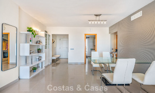 Appartement au dernier étage à vendre sur la New Golden Mile entre Marbella et le centre d'Estepona 802082 