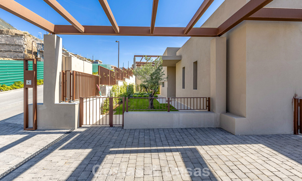 Nouvelle villa de luxe moderne avec vues panoramiques sur la mer à vendre dans les collines de Marbella - Benahavís 802099