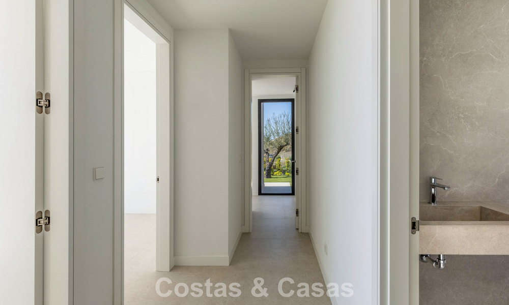 Nouvelle villa de luxe moderne avec vues panoramiques sur la mer à vendre dans les collines de Marbella - Benahavís 802115