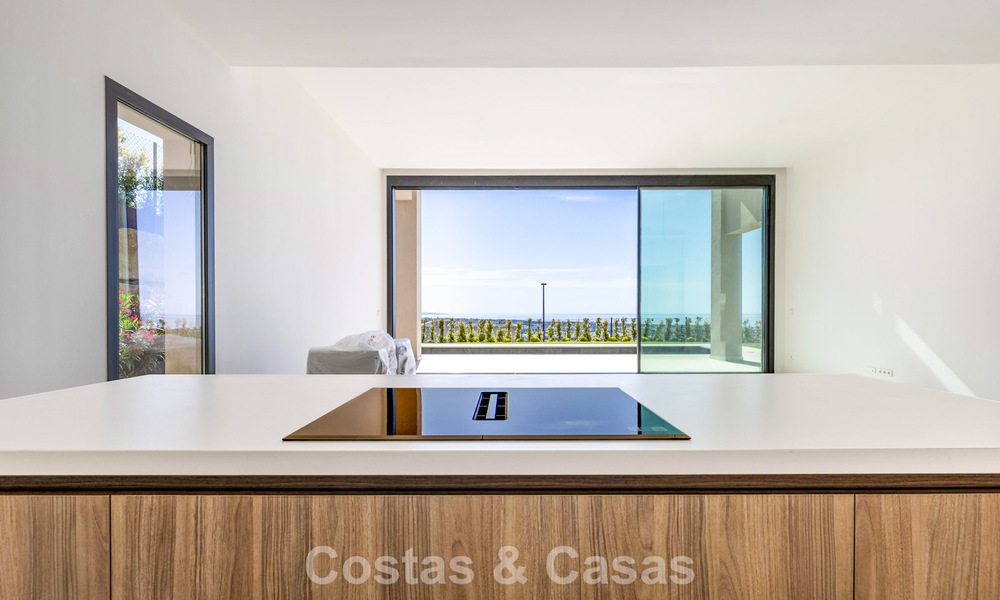 Nouvelle villa de luxe moderne avec vues panoramiques sur la mer à vendre dans les collines de Marbella - Benahavís 802118