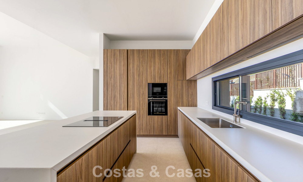 Nouvelle villa de luxe moderne avec vues panoramiques sur la mer à vendre dans les collines de Marbella - Benahavís 802119