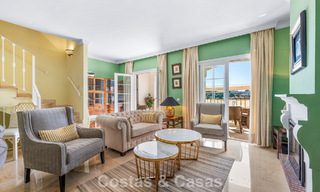 Charmante maison de ville à vendre dans un complexe de style andalou, proche des commodités à Nueva Andalucía, Marbella 802354 