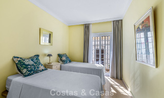 Charmante maison de ville à vendre dans un complexe de style andalou, proche des commodités à Nueva Andalucía, Marbella 802362 
