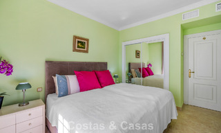 Charmante maison de ville à vendre dans un complexe de style andalou, proche des commodités à Nueva Andalucía, Marbella 802365 