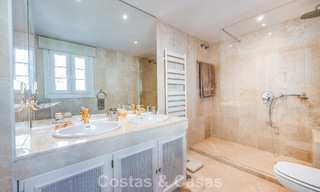 Charmante maison de ville à vendre dans un complexe de style andalou, proche des commodités à Nueva Andalucía, Marbella 802372 