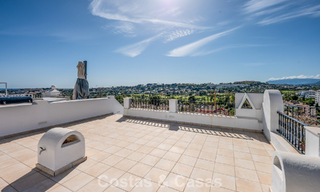 Charmante maison de ville à vendre dans un complexe de style andalou, proche des commodités à Nueva Andalucía, Marbella 802378 