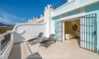Charmante maison de ville à vendre dans un complexe de style andalou, proche des commodités à Nueva Andalucía, Marbella 802379 