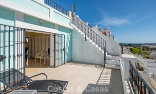 Charmante maison de ville à vendre dans un complexe de style andalou, proche des commodités à Nueva Andalucía, Marbella 802380 