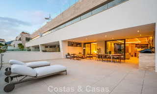 Appartement duplex exclusif avec intérieur Fendi à vendre sur la Milla de Oro de Marbella 802295 