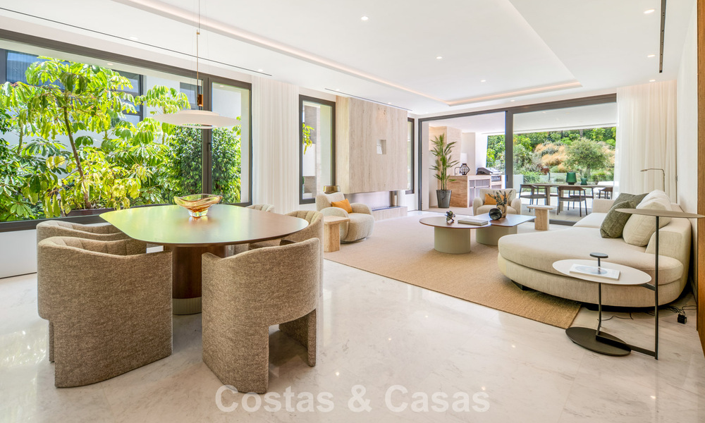 Appartement duplex exclusif avec intérieur Fendi à vendre sur la Milla de Oro de Marbella 802297
