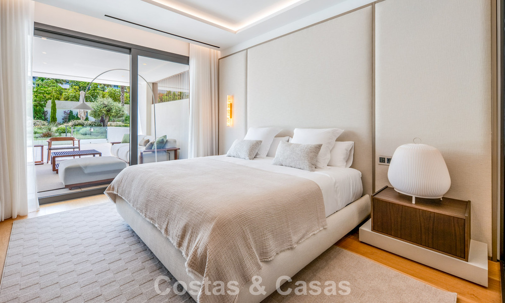 Appartement duplex exclusif avec intérieur Fendi à vendre sur la Milla de Oro de Marbella 802301