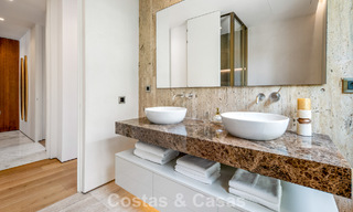 Appartement duplex exclusif avec intérieur Fendi à vendre sur la Milla de Oro de Marbella 802309 