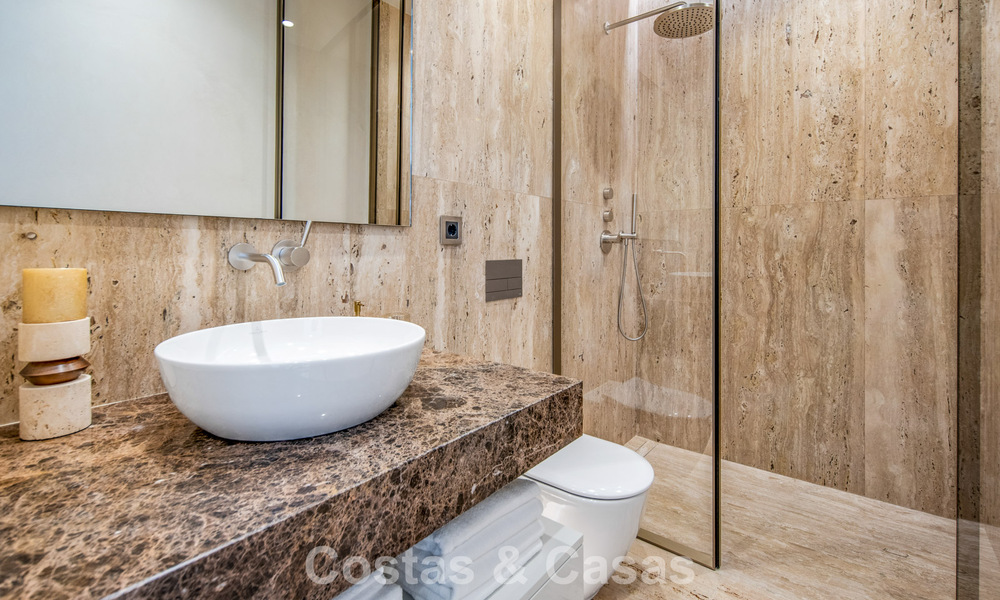 Appartement duplex exclusif avec intérieur Fendi à vendre sur la Milla de Oro de Marbella 802314