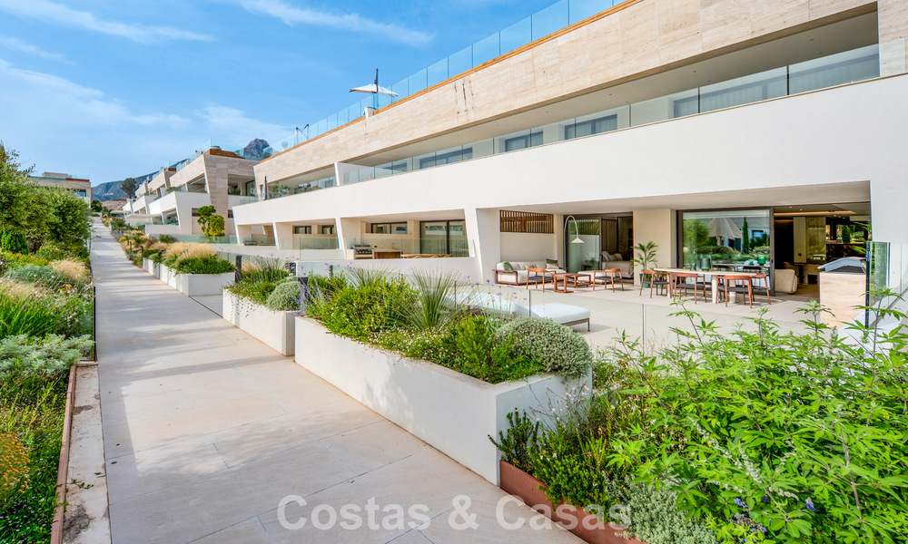 Appartement duplex exclusif avec intérieur Fendi à vendre sur la Milla de Oro de Marbella 802321