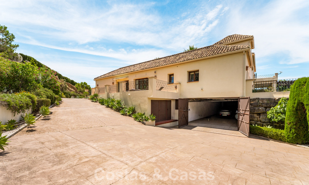 Majestueux domaine espagnol (Finca) à vendre dans un cadre verdoyant sur la New Golden Mile entre Marbella et Estepona 802213